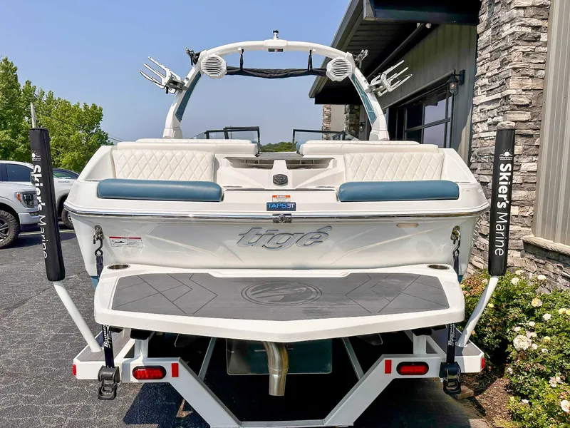 Slide: The Image of Tigé Z1 2024 - 7