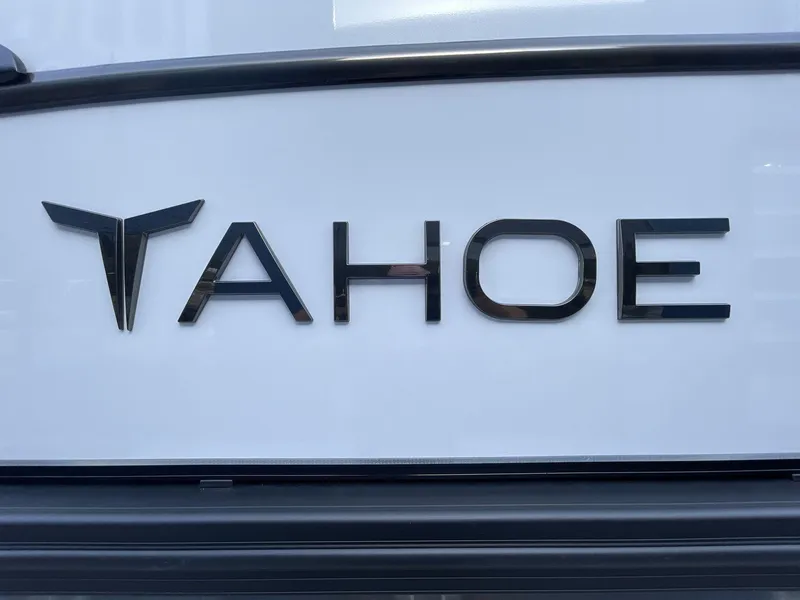Slide: The Image of 2024 Tahoe Pontoon 23 Cascade Versatile Rear Lounger logo on boat exterior. - 12