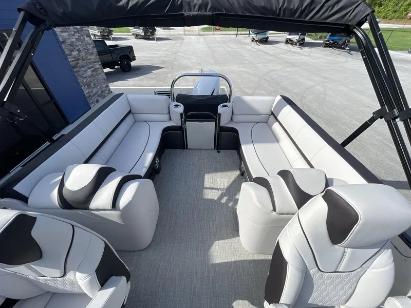 Slide: The Image of 2024 Tahoe Pontoon 23 Cascade Versatile Rear Lounger with luxurious seating and modern design. - 13