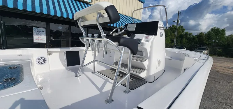 Slide: The Image of Tidewater 2110 Bay Max Tunnel 2025 - 11