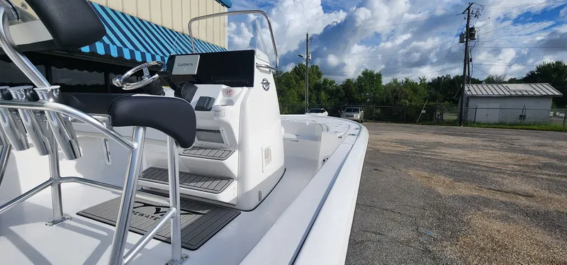 Slide: The Image of Tidewater 2110 Bay Max Tunnel 2025 - 12