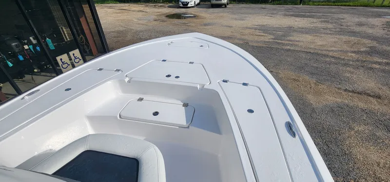 Slide: The Image of Tidewater 2110 Bay Max Tunnel 2025 - 17