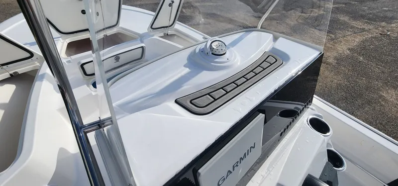 Slide: The Image of Tidewater 2110 Bay Max Tunnel 2025 - 20