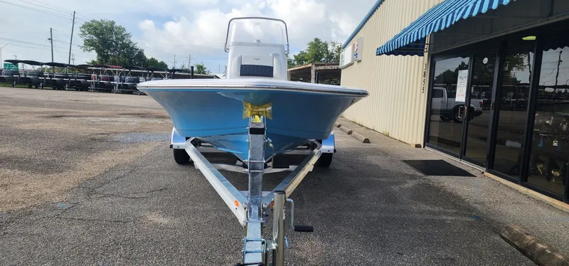 Slide: The Image of Tidewater 2110 Bay Max Tunnel 2025 - 7