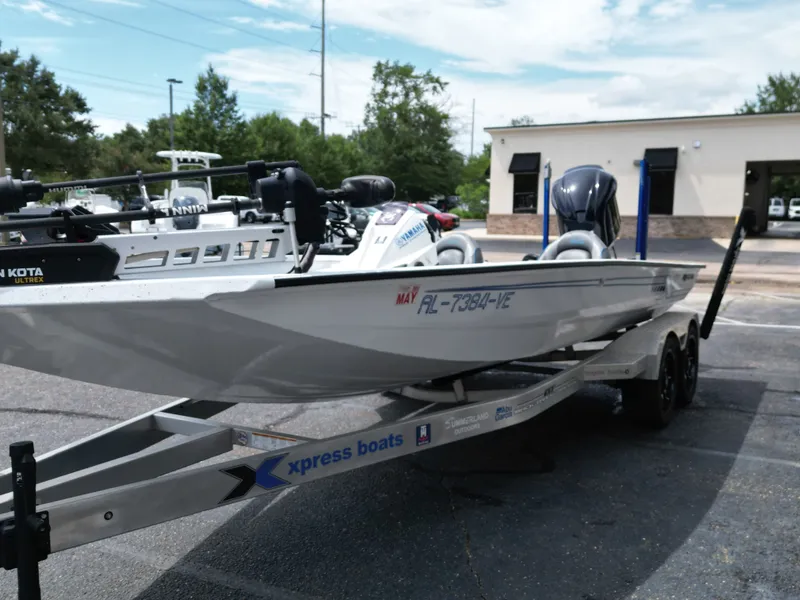 Slide: The Image of Xpress X21 Pro 2020 - 10