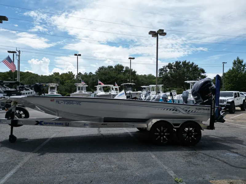 Slide: The Image of Xpress X21 Pro 2020 - 8