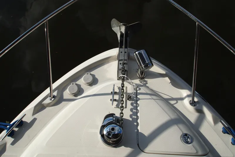 Slide: The Image of windlass, spot light - 7