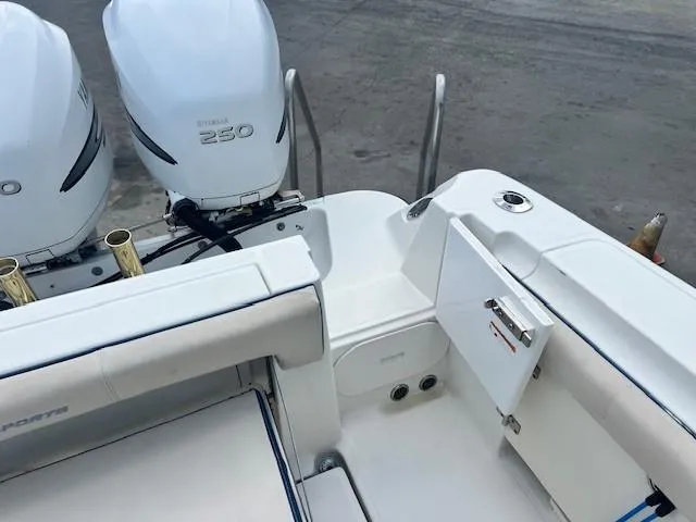 Slide: The Image of 2006 Hydra-Sports Vector 3300 CC boat with twin Yamaha 250 engines, rear seating view. - 11