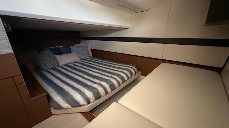 Slide: The Image of Tiara 43 LE 2026 - 53