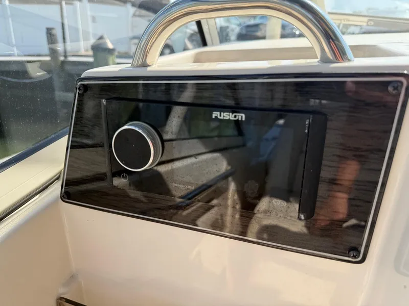 Slide: The Image of Grady-White Freedom 275 - 10