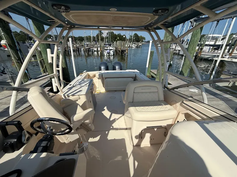 Slide: The Image of Grady-White Freedom 275 - 4