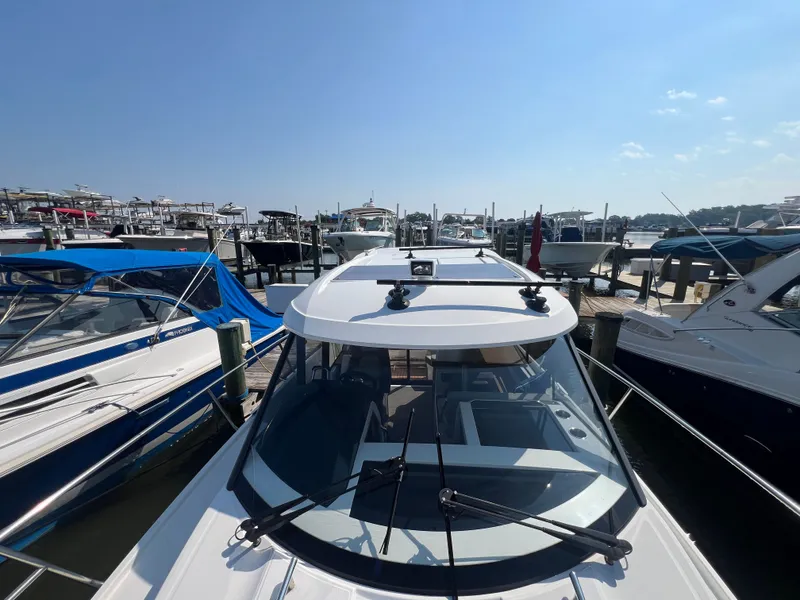 Slide: The Image of Jeanneau NC 895 2019 - 25