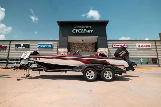 Slide: The Image of Skeeter 20i 2009 - 6