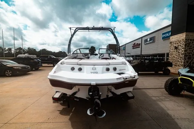 Slide: The Image of Tahoe 700 2020 - 4