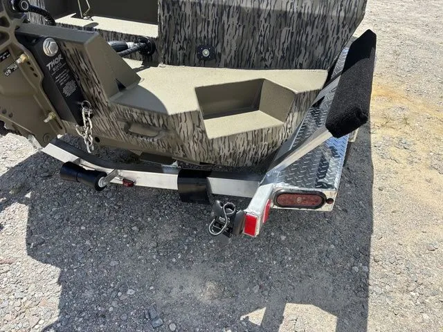 Slide: The Image of Thor 1754 Timber Hammer Elite Package - Mossy Oak 2026 - 19