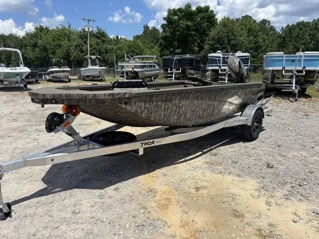 Slide: The Image of Thor 1754 Timber Hammer Elite Package - Mossy Oak 2026 - 3