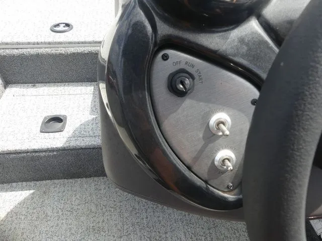 Slide: The Image of Tracker Pro Team 175 TXW Tournament Edition 2020 - 10