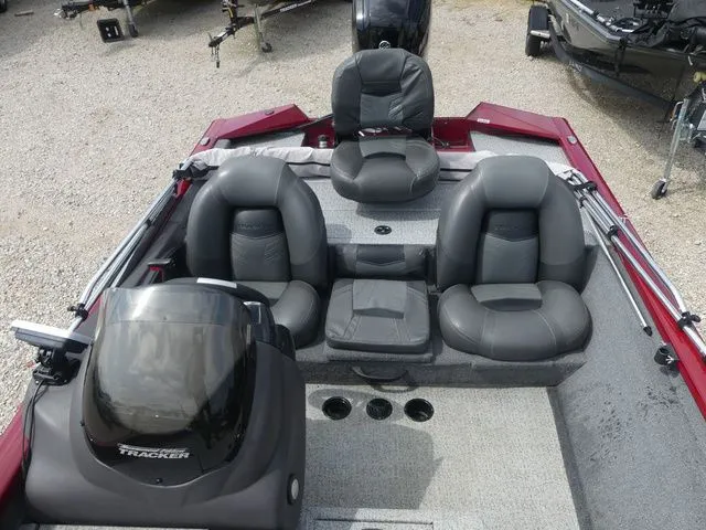 Slide: The Image of Tracker Pro Team 175 TXW Tournament Edition 2020 - 16