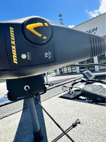 Slide: The Image of Tracker Pro Team™ 195 TXW 40th Anniversary Edition 2018 - 8