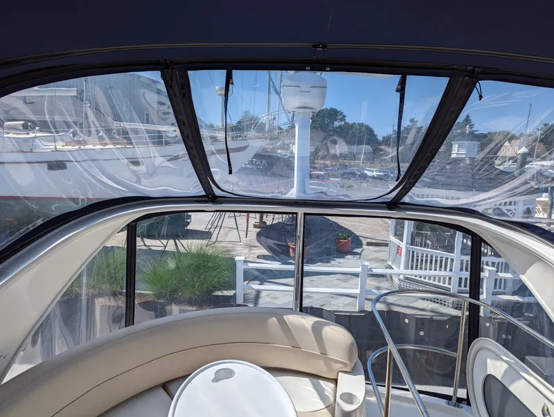 Slide: The Image of Meridian 341 Sedan 2011 - 6