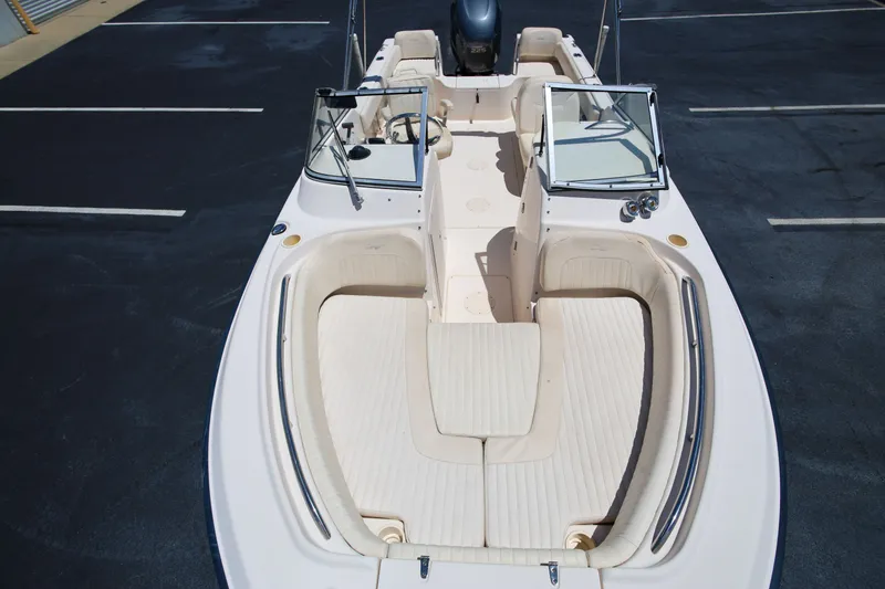 Slide: The Image of Grady-White Tournament 205 2005 - 17