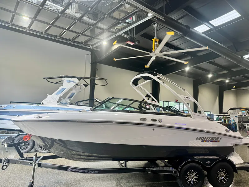 The Image of Monterey M-20 2024 - 1