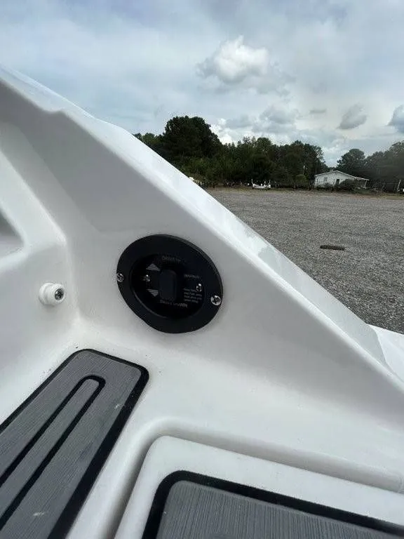 Slide: The Image of Monterey M-20 2024 - 10