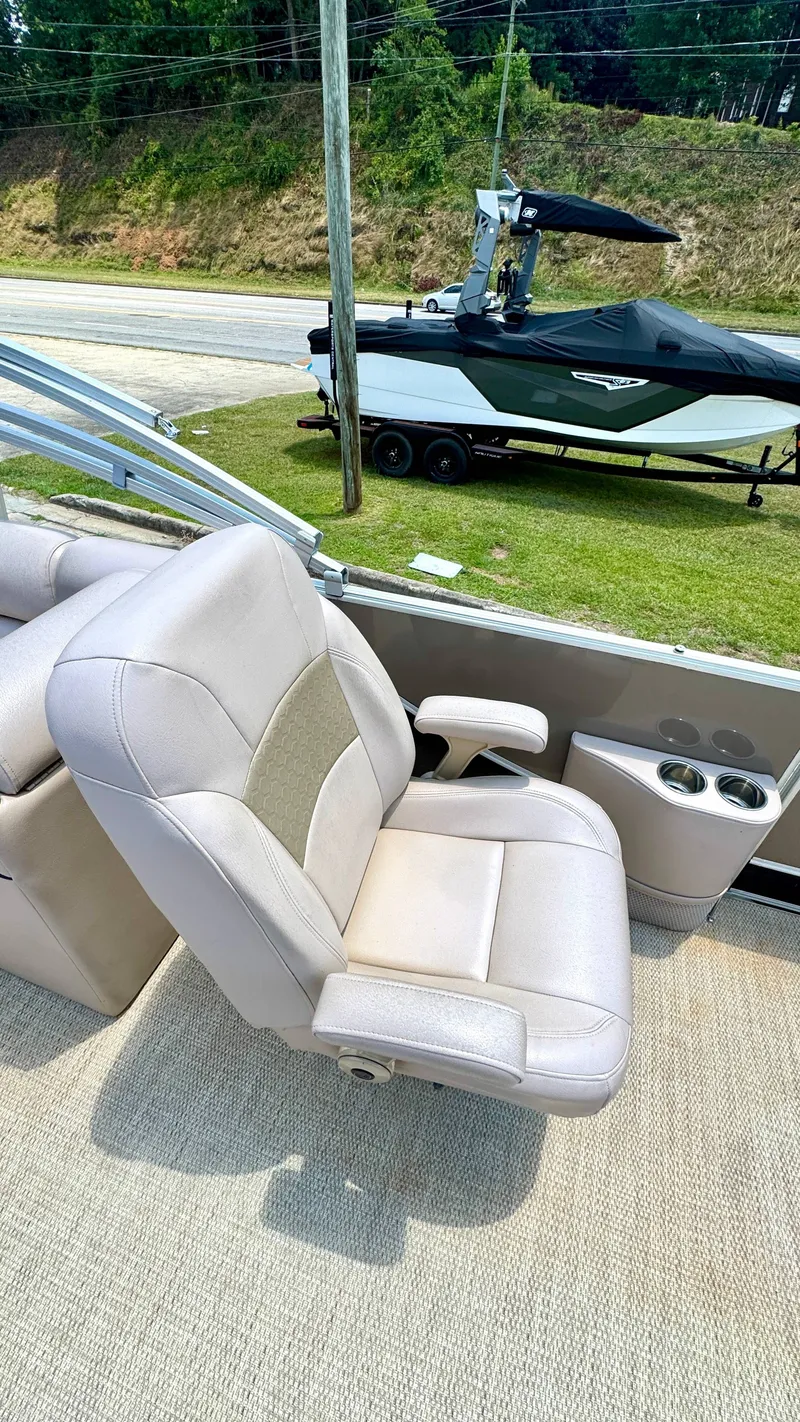 Slide: The Image of South Bay 523RS 2018 - 13