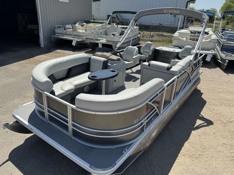 The Image of Sylvan 820 Party Fish Pontoon 2023 - 1