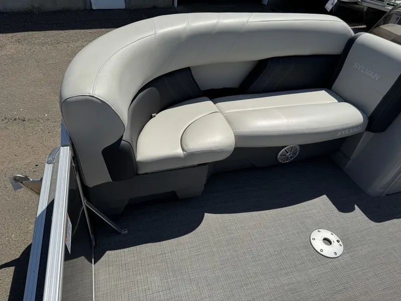 Slide: The Image of Sylvan 820 Party Fish Pontoon 2023 - 11