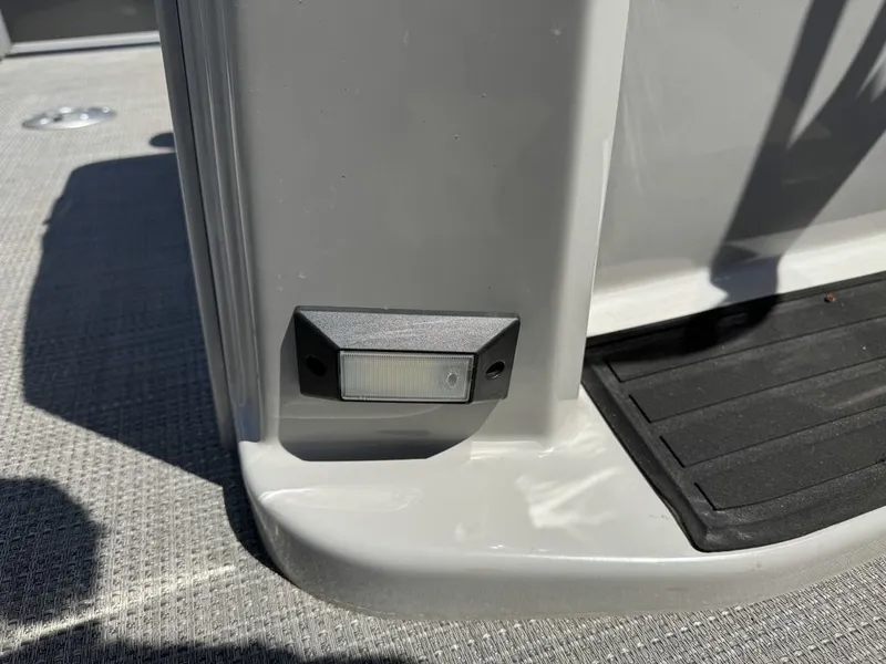 Slide: The Image of Sylvan 820 Party Fish Pontoon 2023 - 21