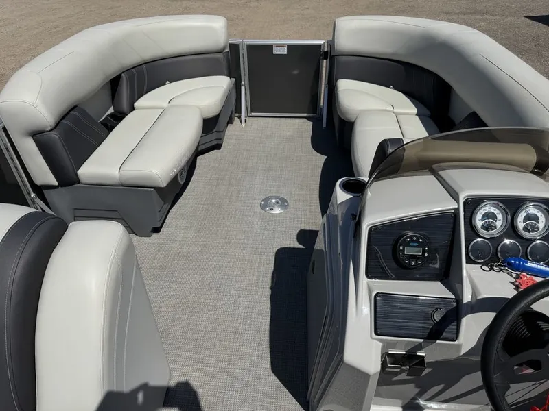Slide: The Image of Sylvan 820 Party Fish Pontoon 2023 - 3