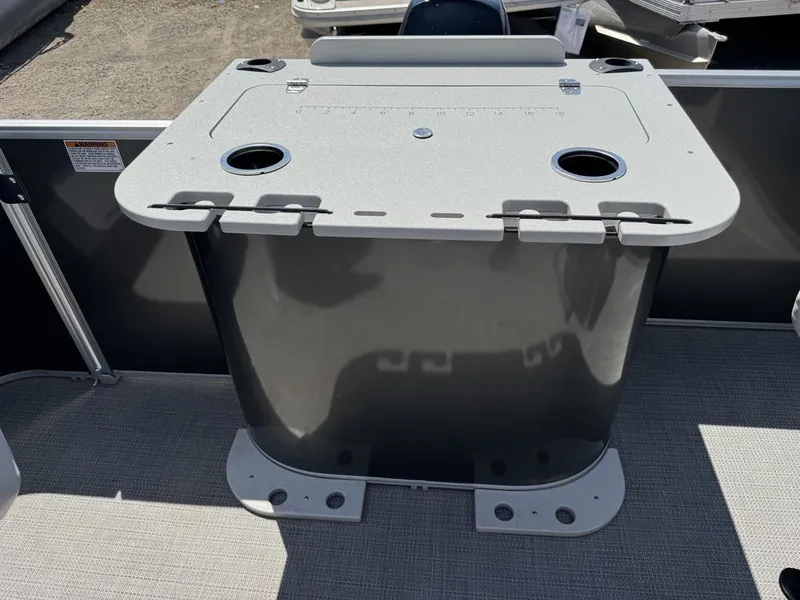 Slide: The Image of Sylvan 820 Party Fish Pontoon 2023 - 36