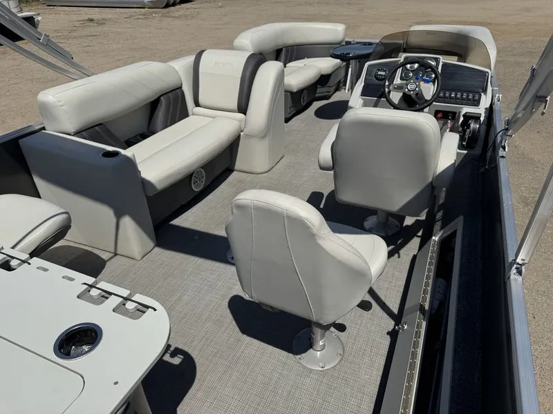 Slide: The Image of Sylvan 820 Party Fish Pontoon 2023 - 5