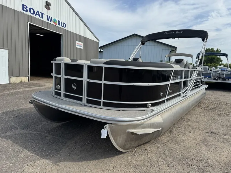 Slide: The Image of South Bay 224RS LE Pontoon & 140HP Suzuki 4-Stroke EFI 2023 - 36