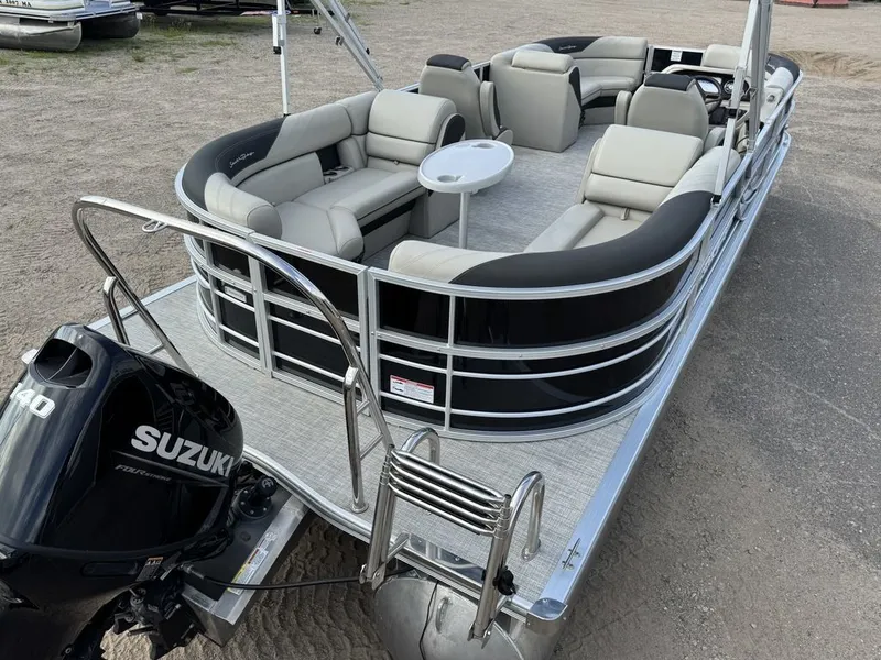 Slide: The Image of South Bay 224RS LE Pontoon & 140HP Suzuki 4-Stroke EFI 2023 - 7