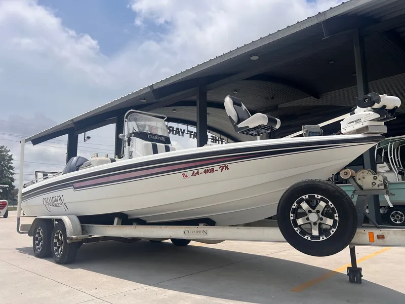 Slide: The Image of Campion 22 Bay Champ 2006 - 2