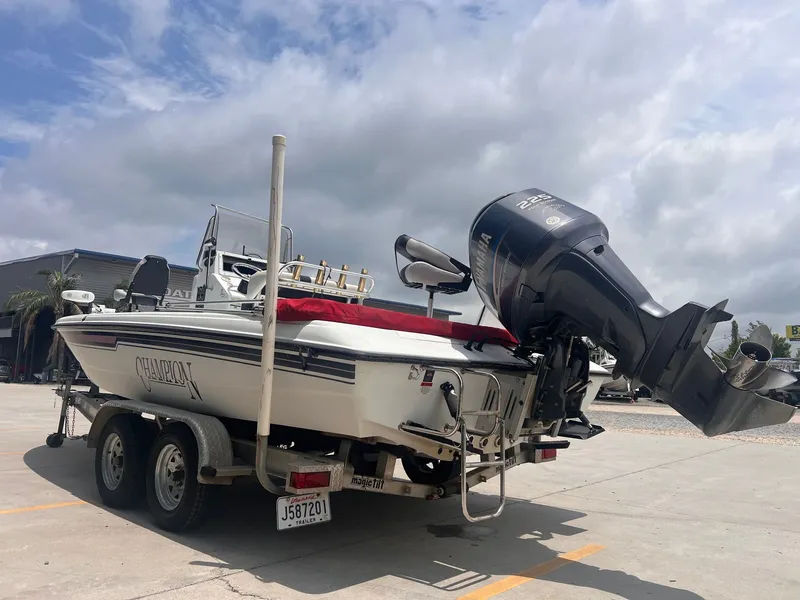 Slide: The Image of Campion 22 Bay Champ 2006 - 3