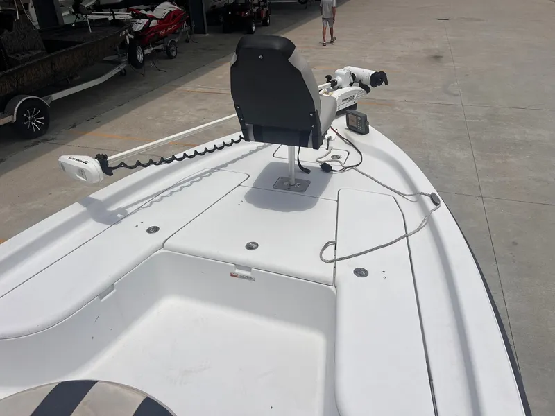 Slide: The Image of Campion 22 Bay Champ 2006 - 6