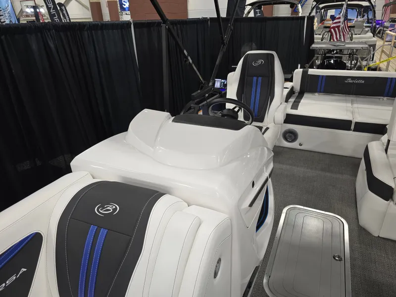 Slide: The Image of Interior of Barletta Corsa 23 U boat, model year 2026. - 12