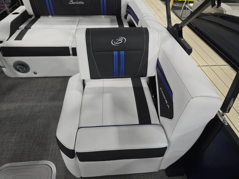 Slide: The Image of Luxurious seating in Barletta Corsa 23 U boat, 2026 model. - 16