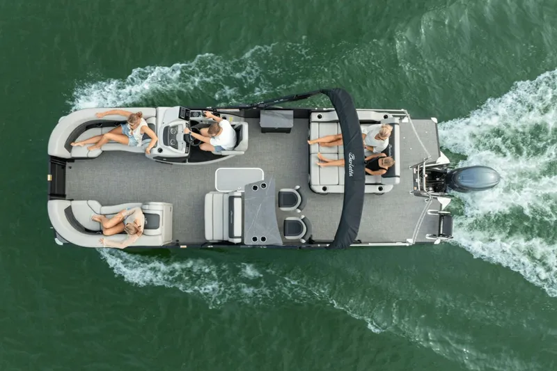 Slide: The Image of Barletta Cabrio 24 U 2026 - 6