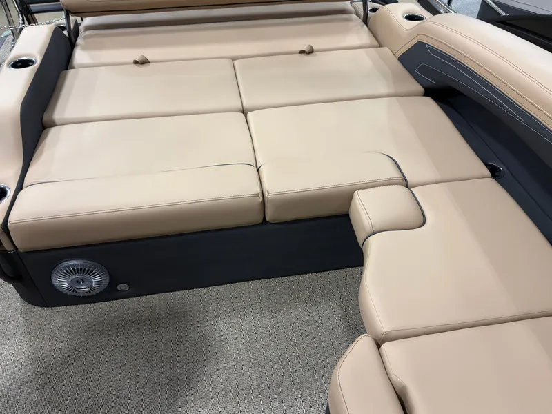 Slide: The Image of 2026 Barletta Cabrio 22 U, luxurious beige upholstery. - 20