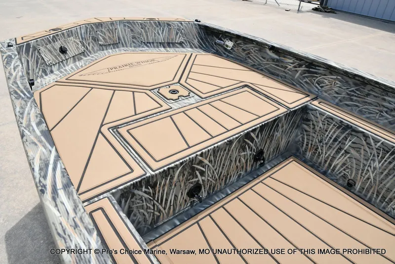 Slide: The Image of Tracker Grizzly 1650 T Prairie Wings Edition 2026 - 30