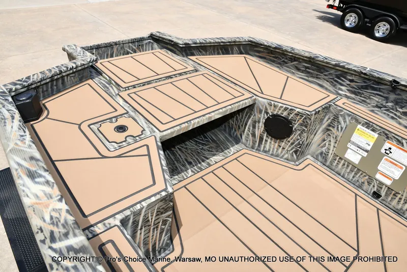 Slide: The Image of Tracker Grizzly 1650 T Prairie Wings Edition 2026 - 6