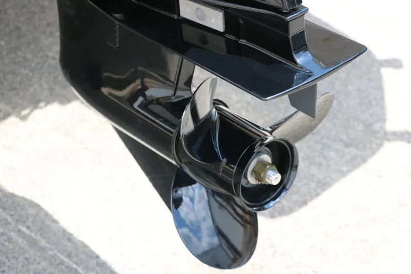 Slide: The Image of Bayliner E18 Element 2024 - 10