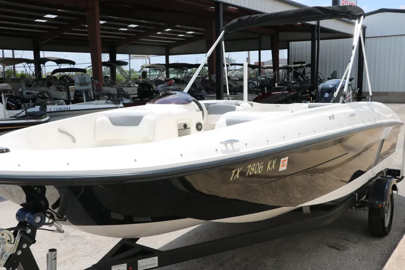 Slide: The Image of Bayliner E18 Element 2024 - 7