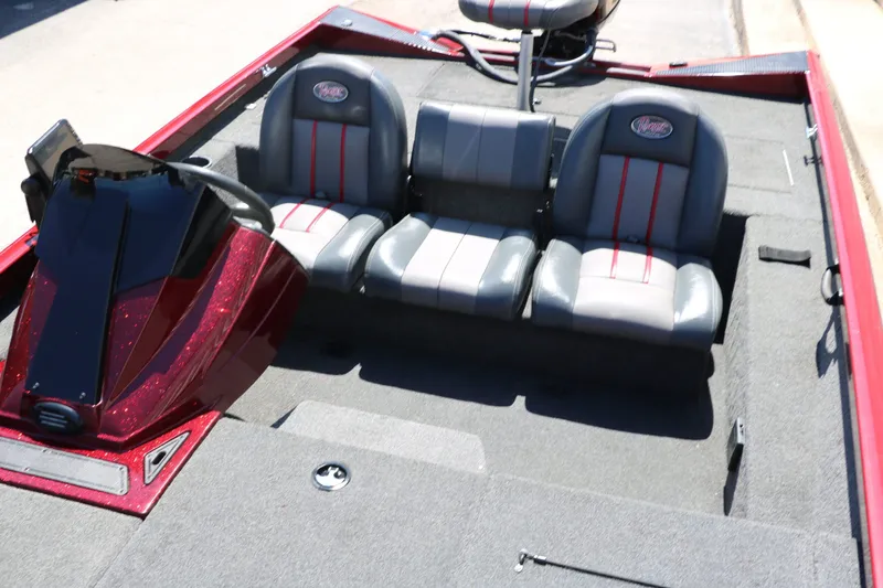 Slide: The Image of Ranger RT188 2016 - 23