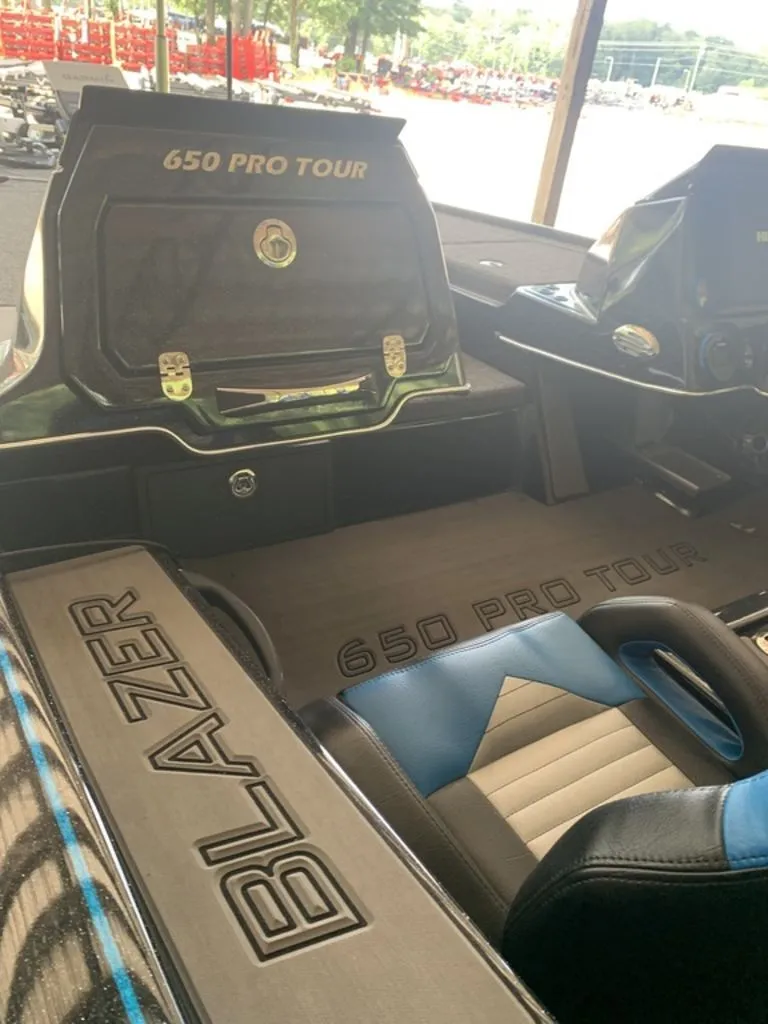 Slide: The Image of Blazer 650 Pro Tour 2023 - 8