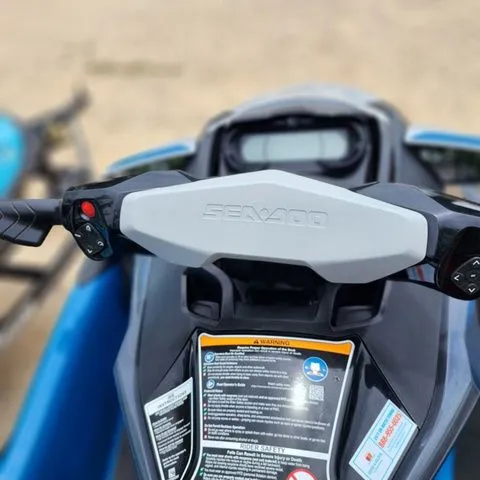 Slide: The Image of Sea-Doo GTX 230 IBR 2020 - 4